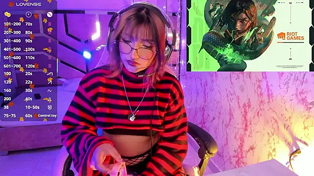 AriaNova  online show from 01-14-26, 01:59