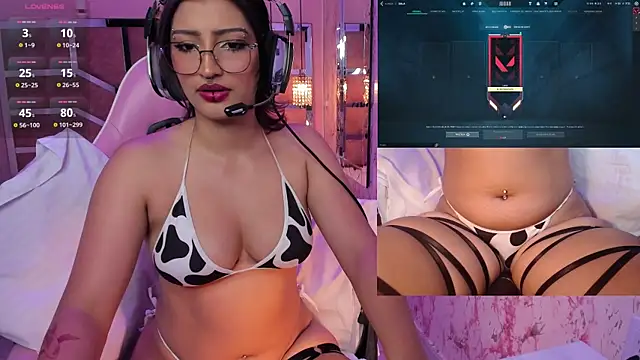 AriaNova  online show from 11-10-25, 01:05