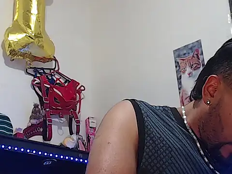 Snapshot of Npga96 chatting on 04-29-26, 06:28 Npga96 online show from 04-29-26, 06:28