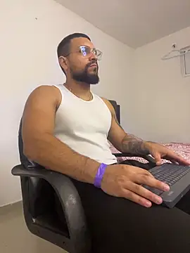 vincentjaxon online show from 11-02-25, 08:41