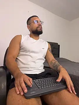 vincentjaxon online show from 10-24-25, 11:42