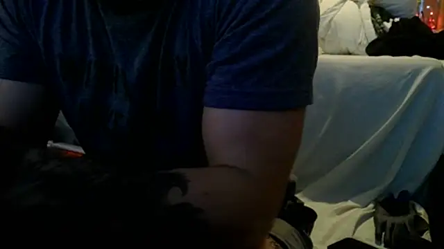 Luv2SuckBWC92 online show from 10-24-25, 12:09