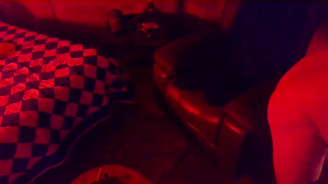 Luv2SuckBWC92 online show from 12-15-25, 02:28