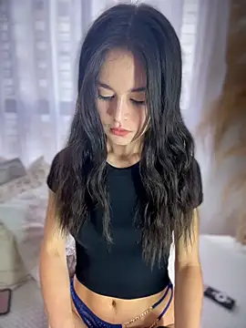 Sofi Leal online show from 03-03-26, 12:23