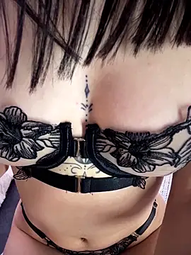 Sofi Leal online show from 03-31-26, 12:51