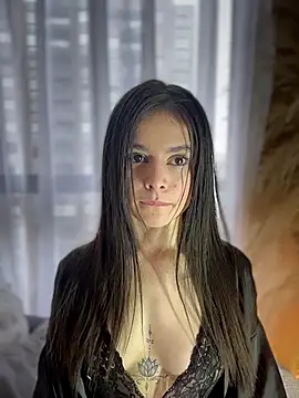 Sofi Leal online show from 03-11-26, 12:21