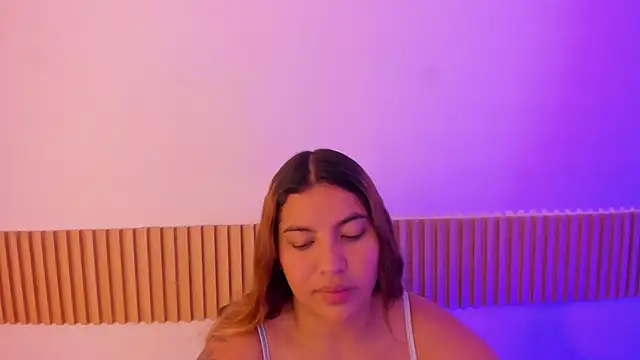OliviaSweett online show from 10-12-25, 07:15