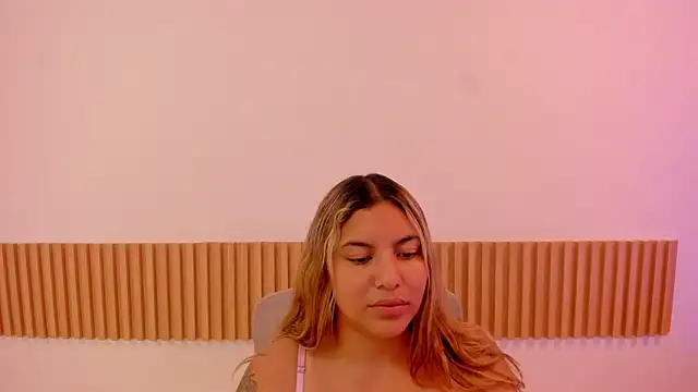 OliviaSweett online show from 05-04-26, 07:28