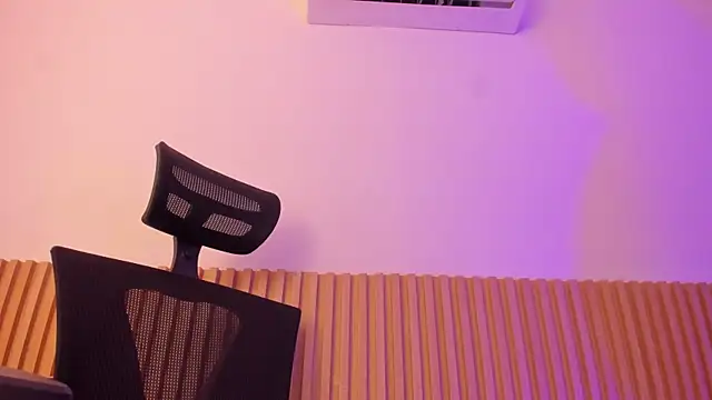 OliviaSweett online show from 11-07-25, 07:07