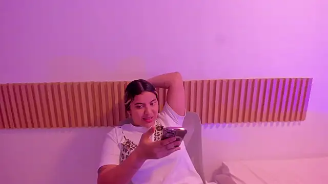 OliviaSweett online show from 07-17-26, 07:33