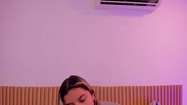 OliviaSweett online show from 06-27-26, 07:42