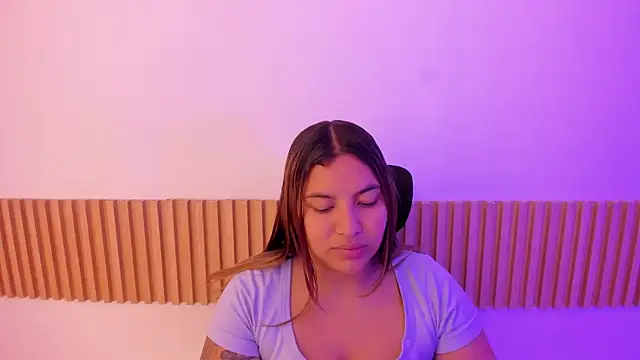 OliviaSweett online show from 10-21-25, 07:02