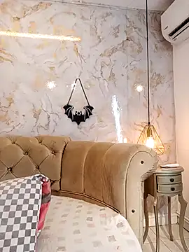 nathaliamiller online show from 10-05-25, 01:13