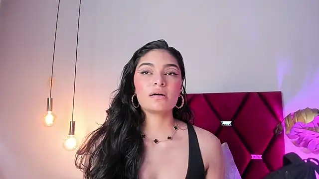 Snapshot of LunaAspen_ chatting on 02-10-26, 06:07 LunaAspen online show from 02-10-26, 06:07