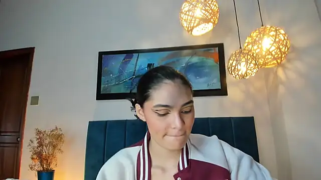 Snapshot of LunaAspen_ chatting on 02-11-26, 05:57 LunaAspen online show from 02-11-26, 05:57