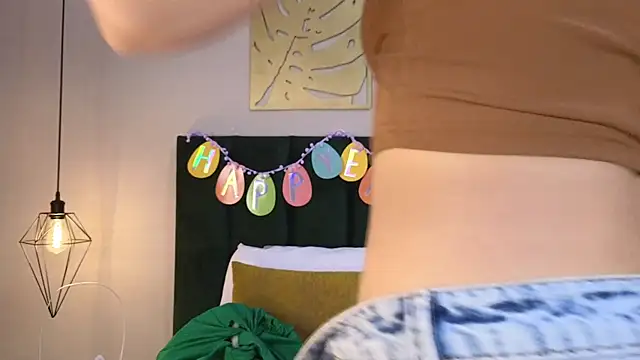 LunaAspen  online show from 04-01-26, 06:05