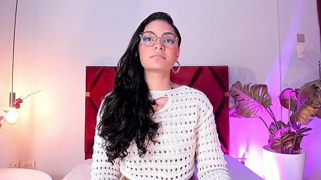 LunaAspen  online show from 03-11-26, 06:35