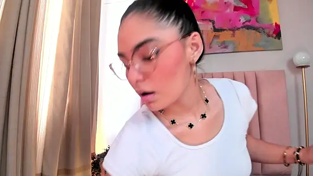 LunaAspen  online show from 04-15-26, 06:12