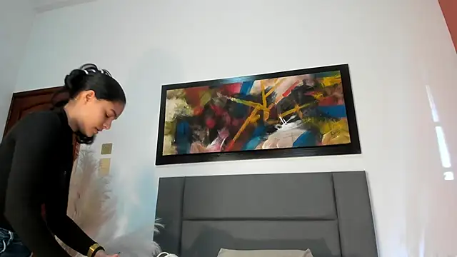 LunaAspen  online show from 12-17-25, 02:33