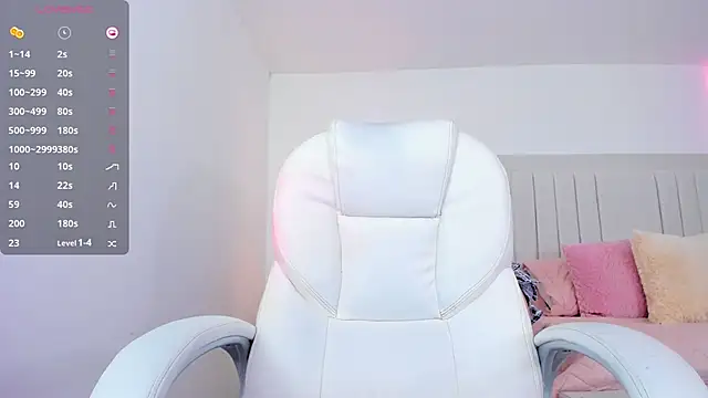 Snapshot of ami_sweet18 chatting on 01-08-26, 12:05 ami sweet18 online show from 01-08-26, 12:05