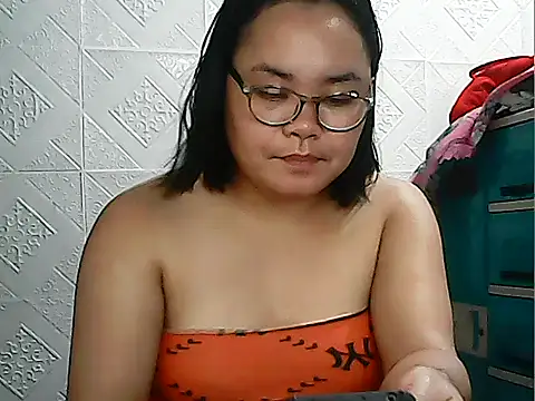 CreamyPussy4uxx online show from 02-07-26, 09:50