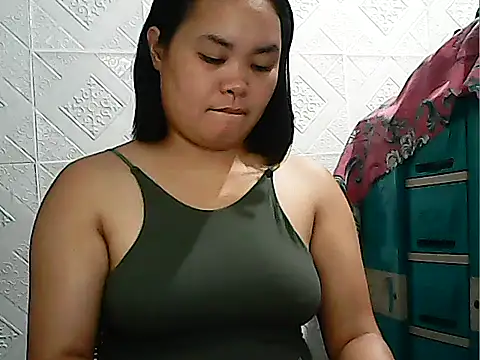 CreamyPussy4uxx online show from 02-27-26, 01:44