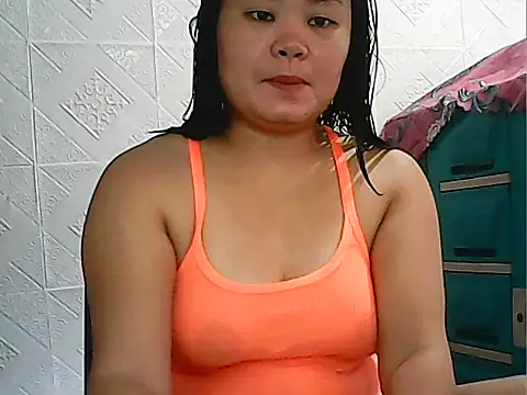 CreamyPussy4uxx online show from 05-21-26, 12:30