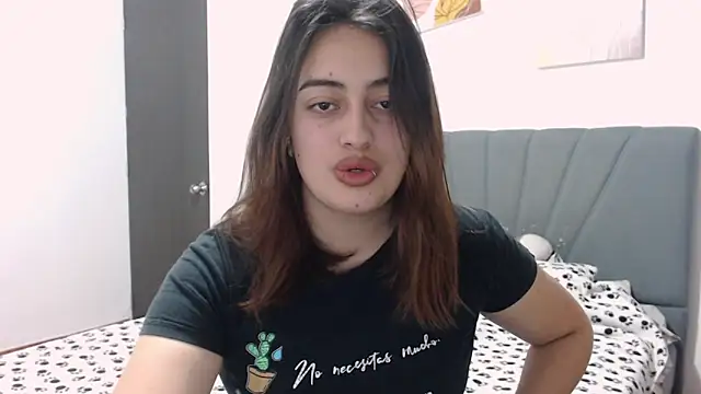 Snapshot of Meggan_n chatting on 09-30-25, 01:55 Meggan n online show from 09-30-25, 01:55