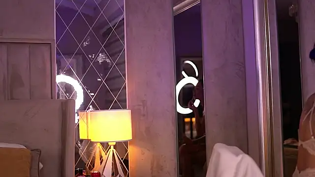 FrancescaDante online show from 02-07-26, 06:54