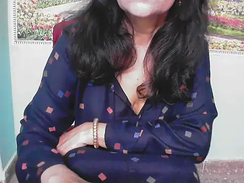 Lovely bhabhi143 online show from 03-08-26, 06:17