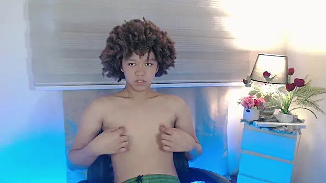 9INCHESHARDCOCK online show from 12-20-25, 05:21