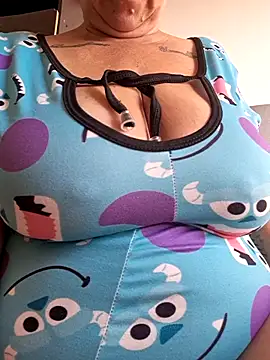 SinisterBabe online show from 10-09-25, 01:22