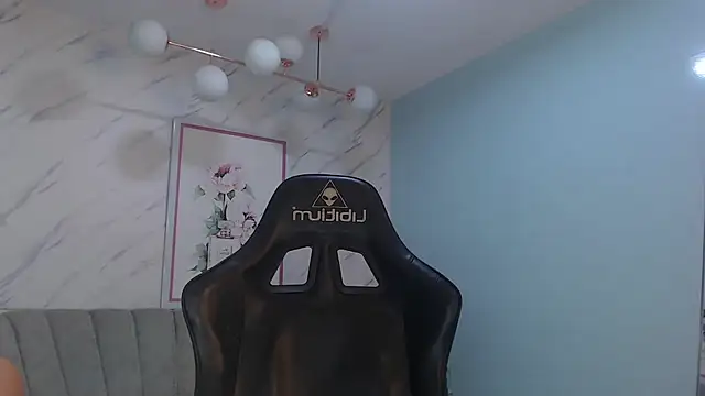 Snapshot of victoria_hernandez_t_ chatting on 06-13-26, 01:09 victoria hernandez t online show from 06-13-26, 01:09