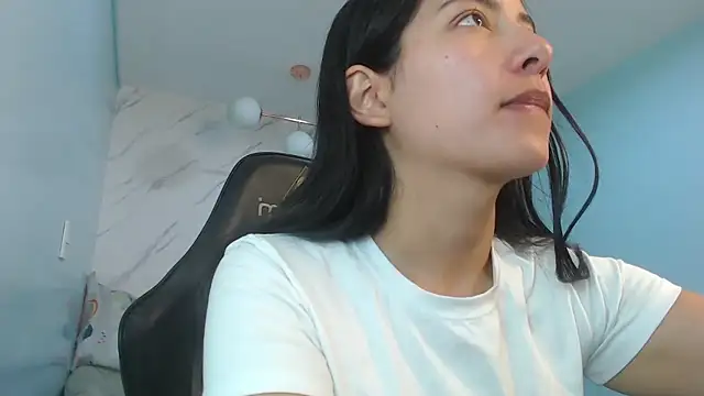 Snapshot of victoria_hernandez_t_ chatting on 05-06-26, 01:04 victoria hernandez t online show from 05-06-26, 01:04