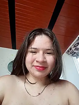 Snapshot of Isa_Acosta chatting on 10-17-25, 02:19 Isa Acosta online show from 10-17-25, 02:19