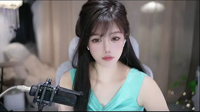 Snapshot of Fortune2Me chatting on 03-27-26, 05:05 Fortune2Me online show from 03-27-26, 05:05