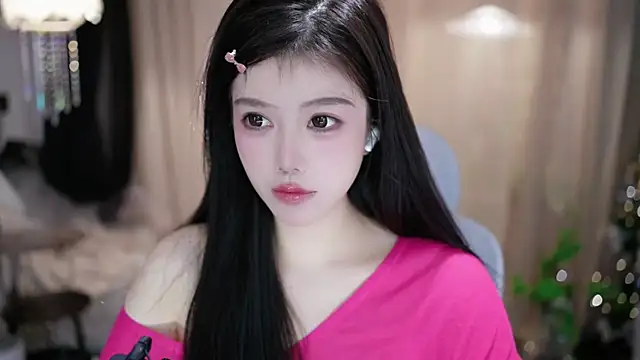 Snapshot of Fortune2Me chatting on 02-28-26, 04:34 Fortune2Me online show from 02-28-26, 04:34