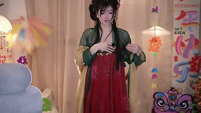 Snapshot of Fortune2Me chatting on 02-16-26, 04:44 Fortune2Me online show from 02-16-26, 04:44