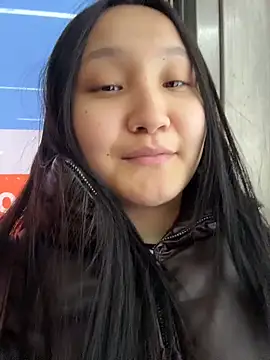 Snapshot of KissMeEva chatting on 10-24-25, 03:33 KissMeEva online show from 10-24-25, 03:33