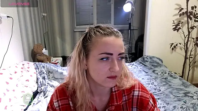 space danger online show from 04-01-26, 04:15