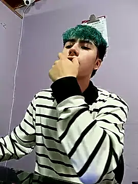 AlexanderCollman online show from 10-24-25, 07:24