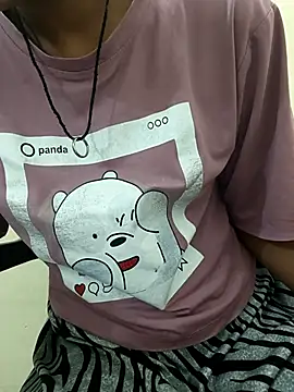 Alia-00 online show from 10-30-25, 04:44