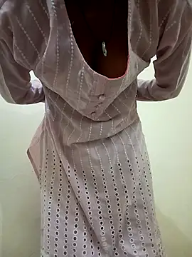 Alia-00 online show from 11-06-25, 04:16