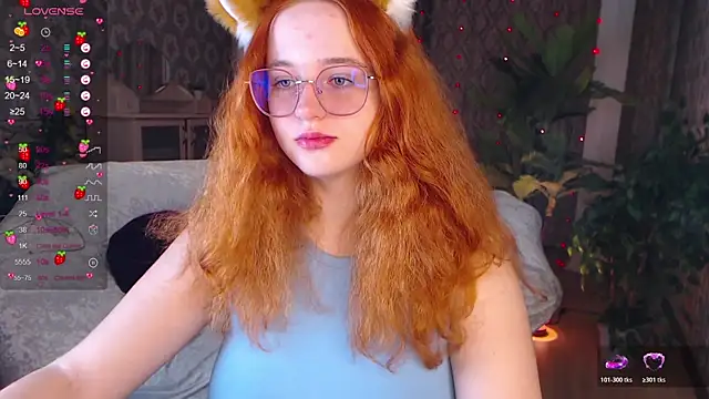 LunaSweet18 online show from 10-18-25, 11:45