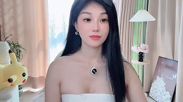 Xiatian520  online show from 10-03-25, 05:31