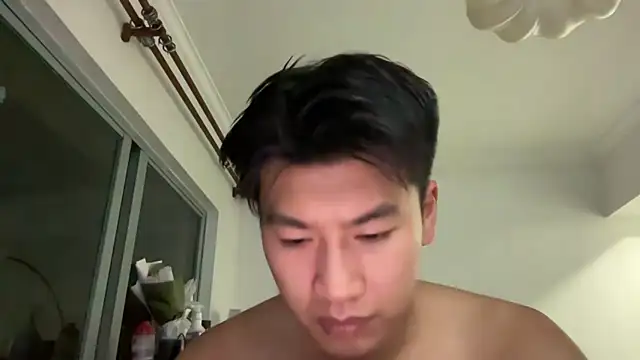 heywilliam online show from 11-08-25, 03:59