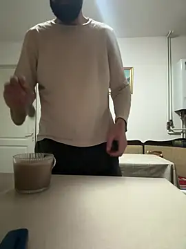 Michel huge online show from 02-10-26, 05:17