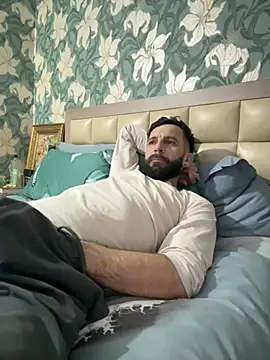 Michel huge online show from 01-11-26, 06:15