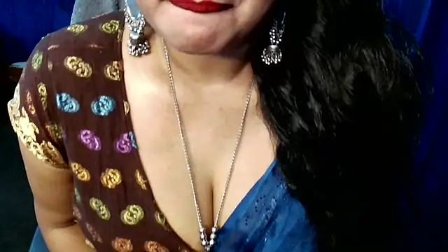 QUEEN SAKHI- online show from 04-15-26, 08:42