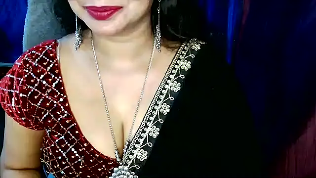 QUEEN SAKHI- online show from 05-12-26, 04:57